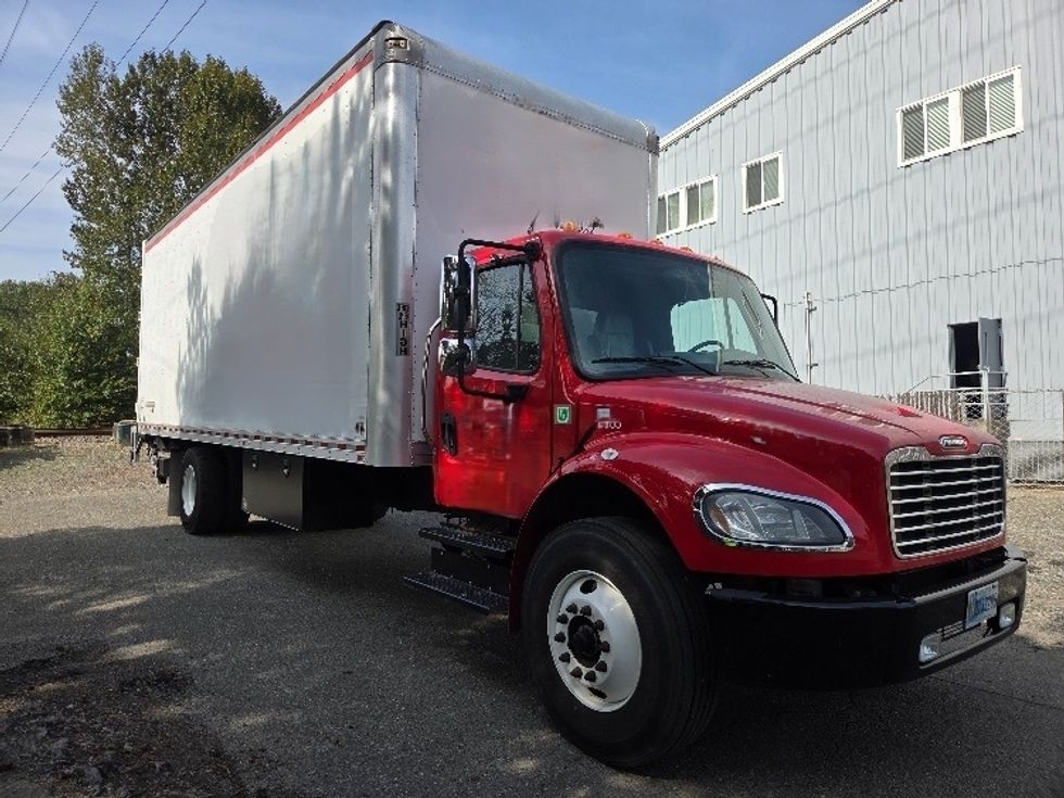 Medium Duty Box Truck-Light and Medium Duty Trucks-Freightliner-2020-M2-Tacoma-WA-104,800\n\t\tmiles-$ 70,000 - Image 1