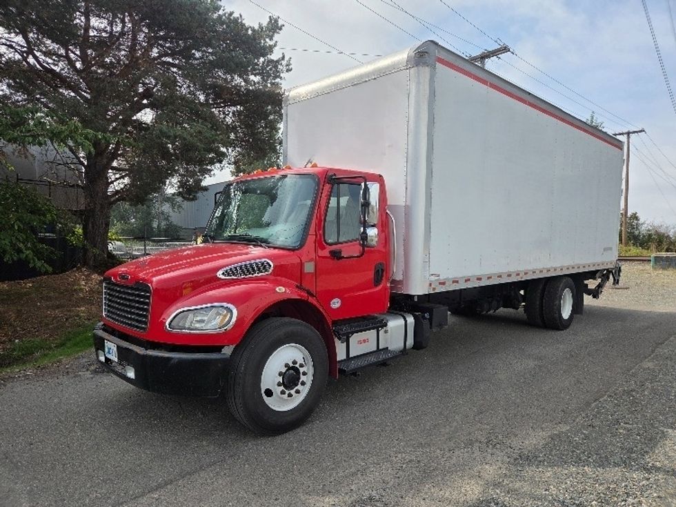Medium Duty Box Truck-Light and Medium Duty Trucks-Freightliner-2020-M2-Tacoma-WA-110,780\n\t\tmiles-$ 69,250 - Image 3