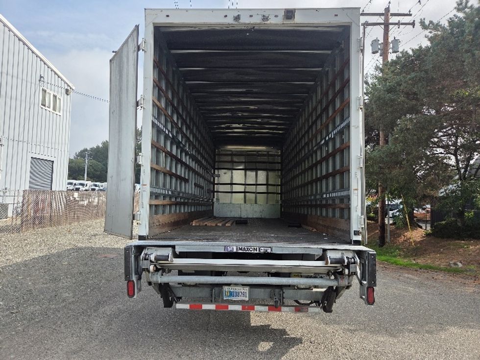 Medium Duty Box Truck-Light and Medium Duty Trucks-Freightliner-2020-M2-Tacoma-WA-110,780\n\t\tmiles-$ 69,250 - Image 8