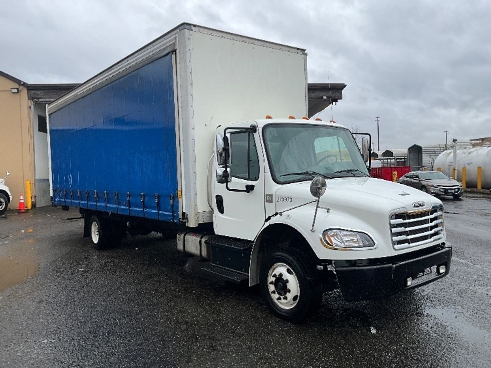 Medium Duty Box Truck-Light and Medium Duty Trucks-Freightliner-2020-M2-Tacoma-WA-200,835\n\t\tmiles-$ 39,500 - Image 1