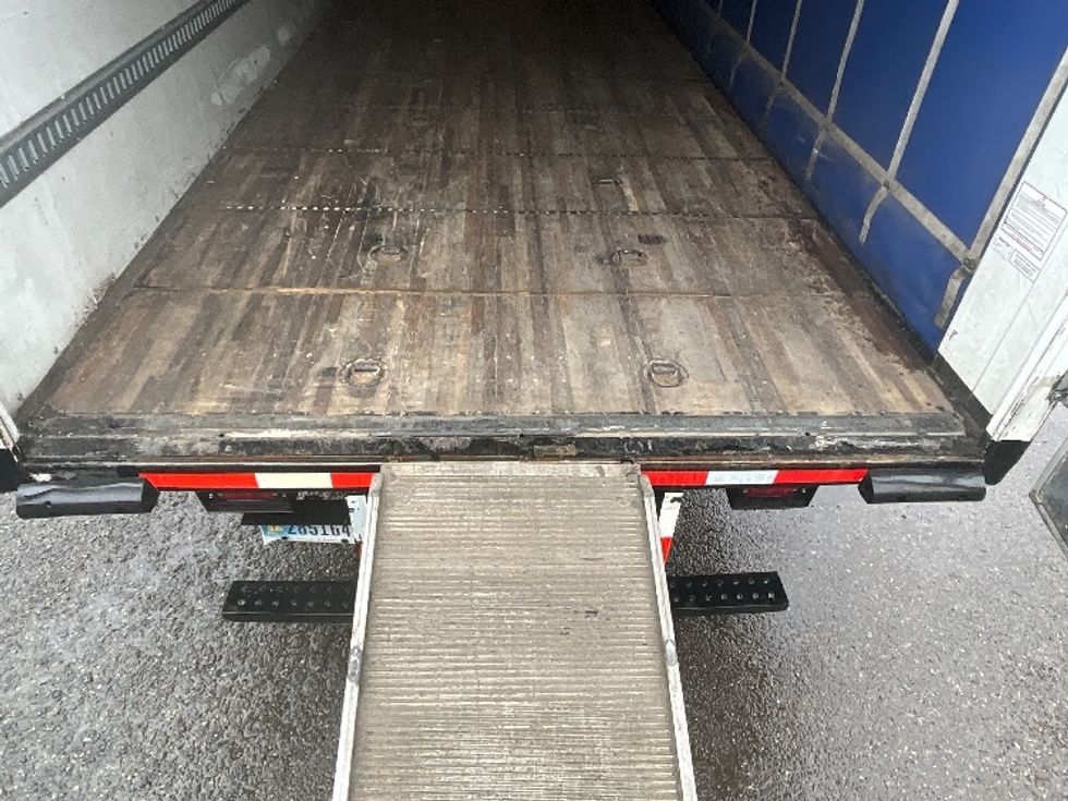 Medium Duty Box Truck-Light and Medium Duty Trucks-Freightliner-2020-M2-Tacoma-WA-200,835\n\t\tmiles-$ 39,500 - Image 10