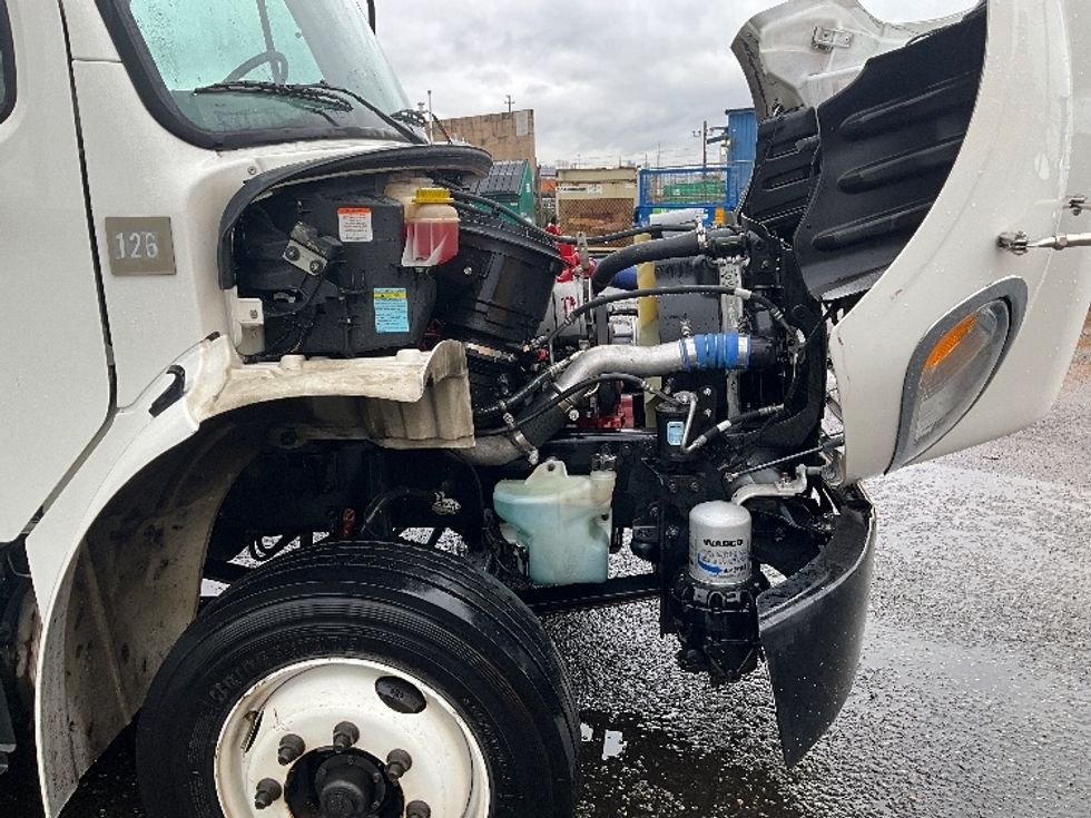 Medium Duty Box Truck-Light and Medium Duty Trucks-Freightliner-2020-M2-Tacoma-WA-200,835\n\t\tmiles-$ 39,500 - Image 23