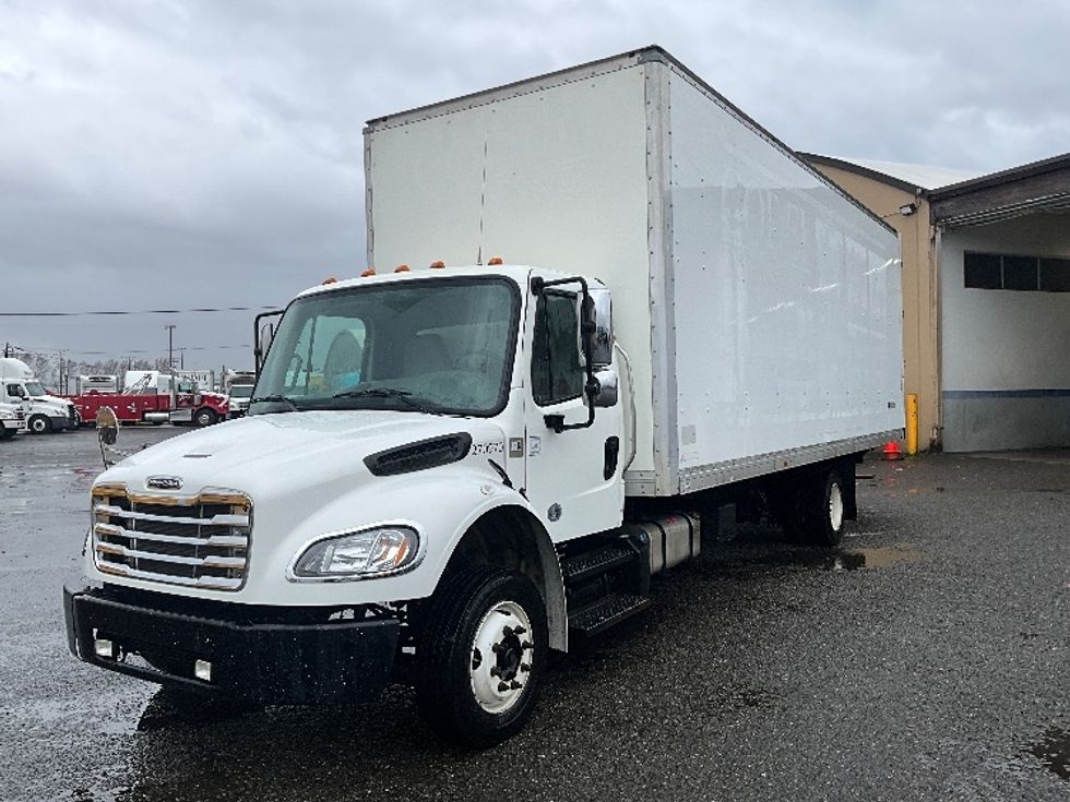 Medium Duty Box Truck-Light and Medium Duty Trucks-Freightliner-2020-M2-Tacoma-WA-200,835\n\t\tmiles-$ 39,500 - Image 3