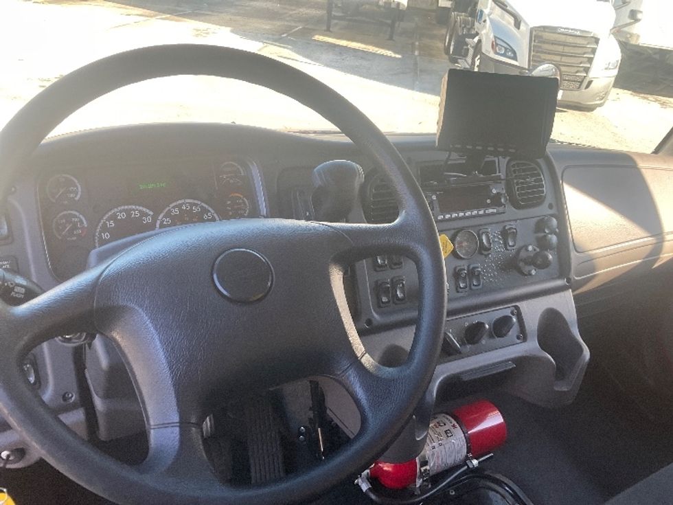 Medium Duty Box Truck-Light and Medium Duty Trucks-Freightliner-2020-M2-Tampa-FL-191,188\n\t\tmiles-$ 54,750 - Image 17