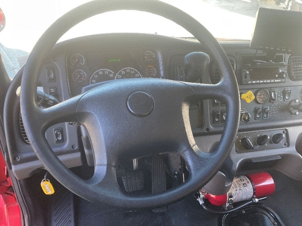 Medium Duty Box Truck-Light and Medium Duty Trucks-Freightliner-2020-M2-Tampa-FL-191,188\n\t\tmiles-$ 54,750 - Image 18