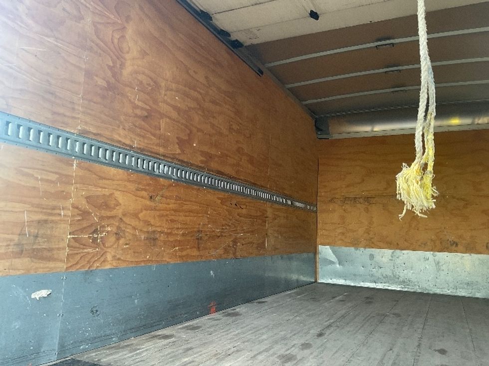 Medium Duty Box Truck-Light and Medium Duty Trucks-Freightliner-2020-M2-Tampa-FL-193,308\n\t\tmiles-$ 37,000 - Image 11