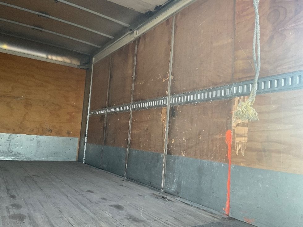 Medium Duty Box Truck-Light and Medium Duty Trucks-Freightliner-2020-M2-Tampa-FL-193,308\n\t\tmiles-$ 37,000 - Image 12
