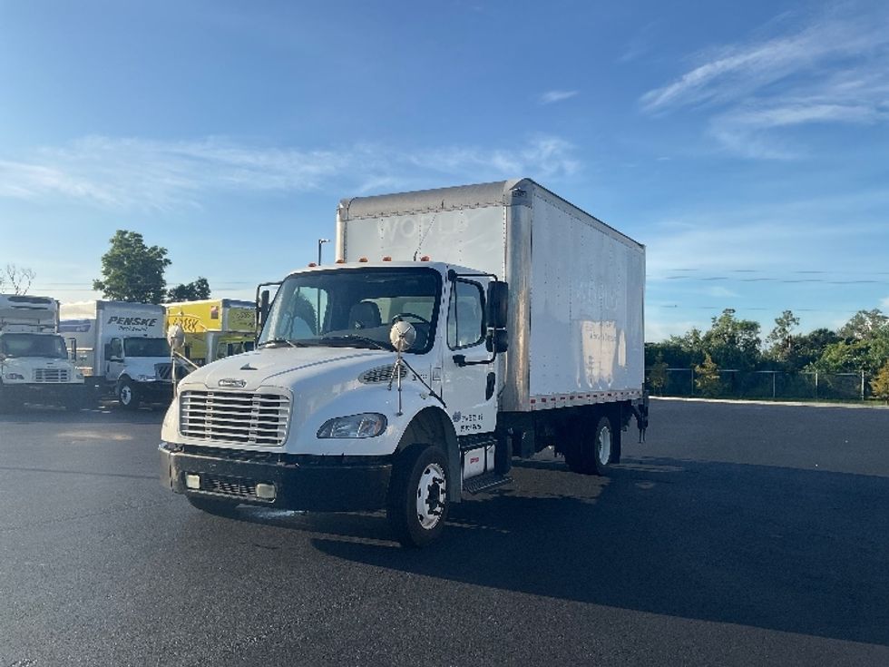 Medium Duty Box Truck-Light and Medium Duty Trucks-Freightliner-2020-M2-Tampa-FL-193,308\n\t\tmiles-$ 37,000 - Image 3
