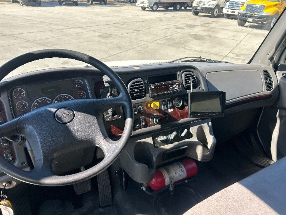 Medium Duty Box Truck-Light and Medium Duty Trucks-Freightliner-2020-M2-Tampa-FL-194,953\n\t\tmiles-$ 45,000 - Image 18