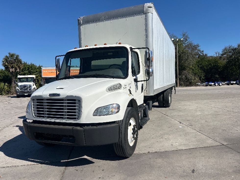 Medium Duty Box Truck-Light and Medium Duty Trucks-Freightliner-2020-M2-Tampa-FL-194,953\n\t\tmiles-$ 45,000 - Image 3