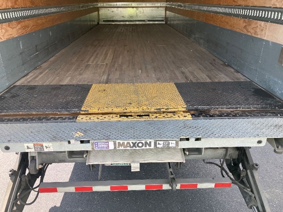 Medium Duty Box Truck-Light and Medium Duty Trucks-Freightliner-2020-M2-Tampa-FL-294,702\n\t\tmiles-$ 25,500 - Image 10
