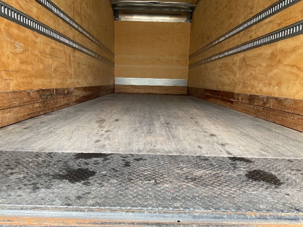 Medium Duty Box Truck-Light and Medium Duty Trucks-Freightliner-2020-M2-Tampa-FL-65,329\n\t\tmiles-$ 70,250 - Image 10
