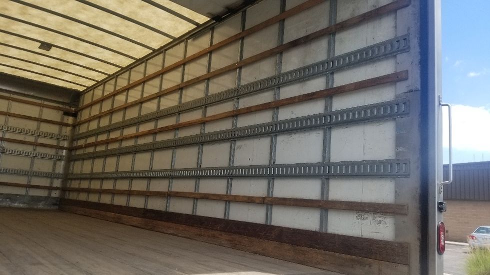 Medium Duty Box Truck-Light and Medium Duty Trucks-Freightliner-2020-M2-Toronto-ON-259,262\n\t\tkm-$ 55,250 - Image 12