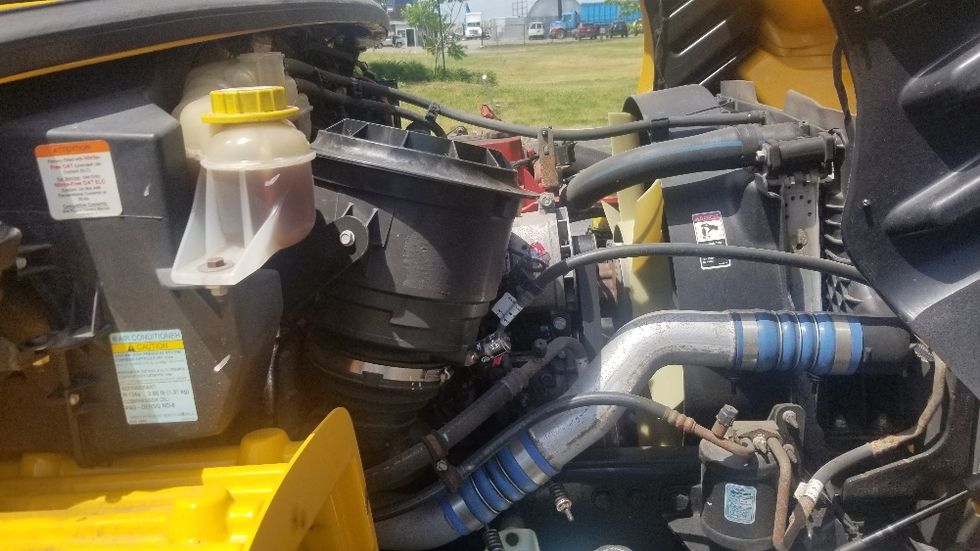 Medium Duty Box Truck-Light and Medium Duty Trucks-Freightliner-2020-M2-Toronto-ON-259,262\n\t\tkm-$ 55,250 - Image 23