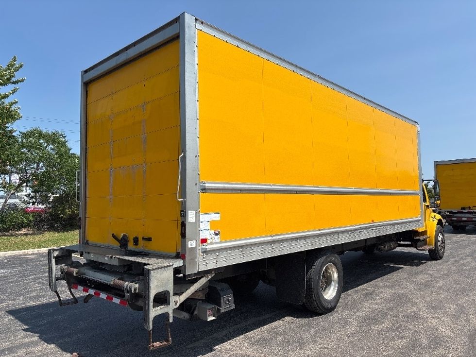 Medium Duty Box Truck-Light and Medium Duty Trucks-Freightliner-2020-M2-Toronto-ON-278,089\n\t\tkm-$ 63,500 - Image 13