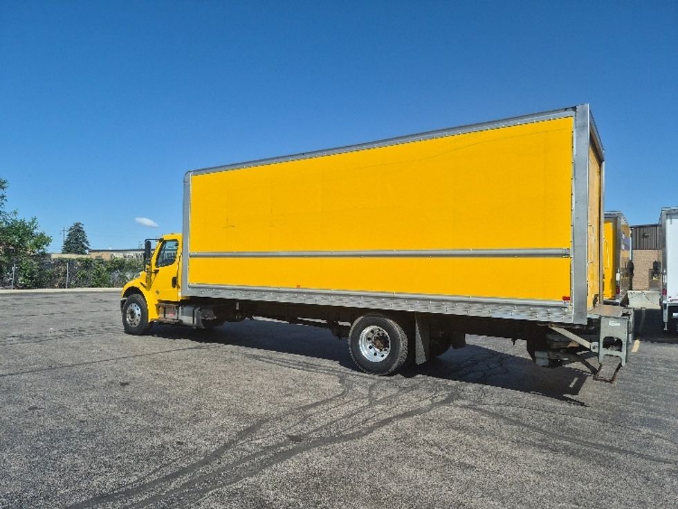 Medium Duty Box Truck-Light and Medium Duty Trucks-Freightliner-2020-M2-Toronto-ON-278,089\n\t\tkm-$ 63,500 - Image 6