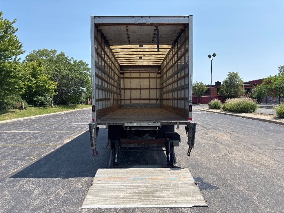 Medium Duty Box Truck-Light and Medium Duty Trucks-Freightliner-2020-M2-Toronto-ON-278,089\n\t\tkm-$ 63,500 - Image 9