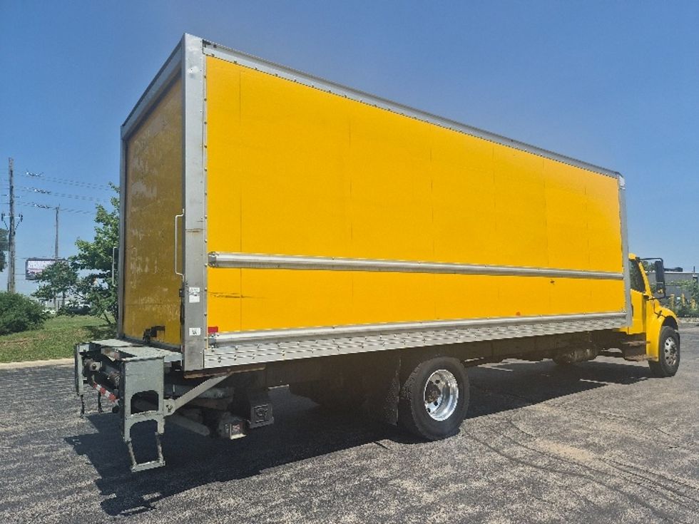 Medium Duty Box Truck-Light and Medium Duty Trucks-Freightliner-2020-M2-Toronto-ON-295,938\n\t\tkm-$ 61,500 - Image 13