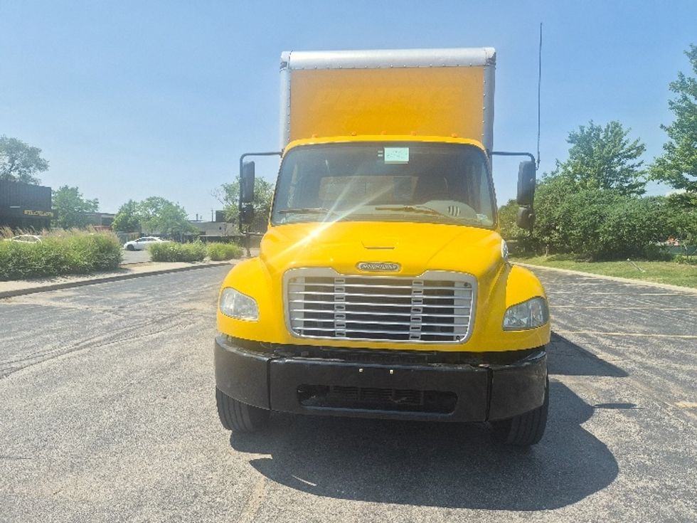 Medium Duty Box Truck-Light and Medium Duty Trucks-Freightliner-2020-M2-Toronto-ON-295,938\n\t\tkm-$ 61,500 - Image 2