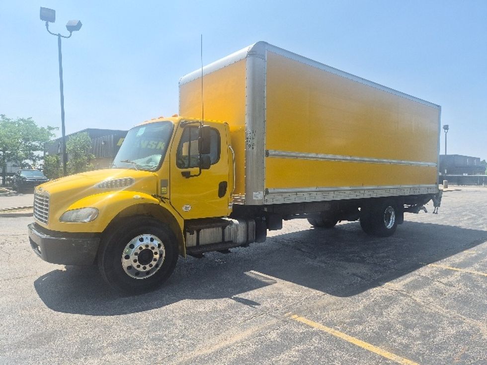 Medium Duty Box Truck-Light and Medium Duty Trucks-Freightliner-2020-M2-Toronto-ON-295,938\n\t\tkm-$ 61,500 - Image 3