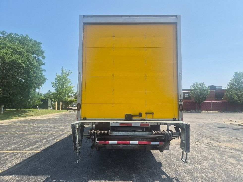 Medium Duty Box Truck-Light and Medium Duty Trucks-Freightliner-2020-M2-Toronto-ON-295,938\n\t\tkm-$ 61,500 - Image 7