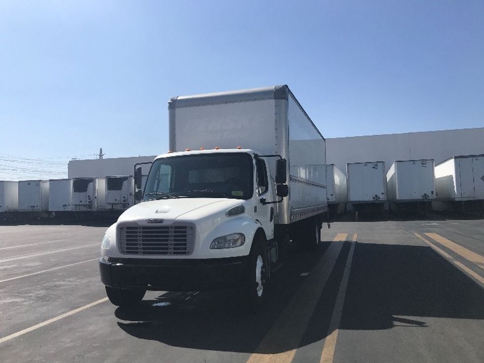 Medium Duty Box Truck-Light and Medium Duty Trucks-Freightliner-2020-M2-Torrance-CA-116,763\n\t\tmiles-$ 66,500 - Image 3