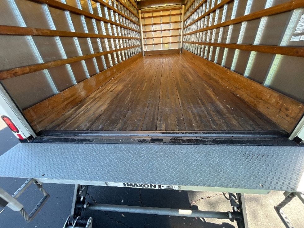 Medium Duty Box Truck-Light and Medium Duty Trucks-Freightliner-2020-M2-Torrance-CA-125,120\n\t\tmiles-$ 68,250 - Image 10