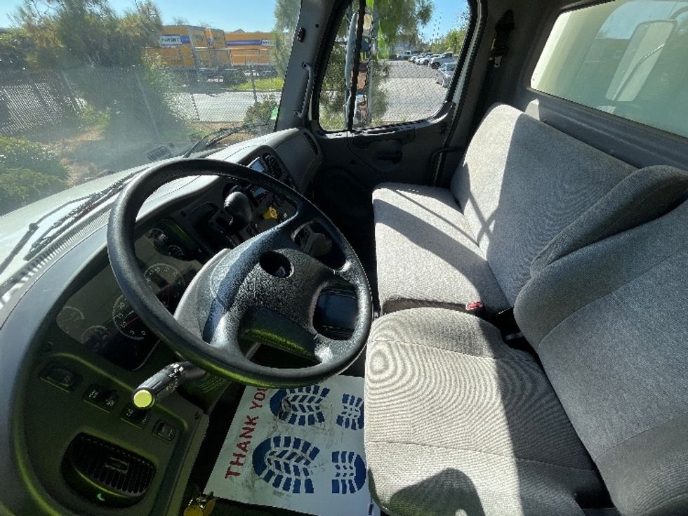 Medium Duty Box Truck-Light and Medium Duty Trucks-Freightliner-2020-M2-Torrance-CA-129,787\n\t\tmiles-$ 67,500 - Image 17