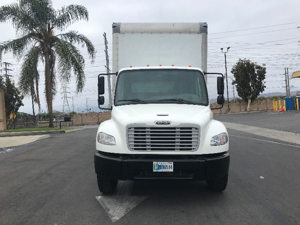 Medium Duty Box Truck-Light and Medium Duty Trucks-Freightliner-2020-M2-Torrance-CA-139,377\n\t\tmiles-$ 57,750 - Image 2