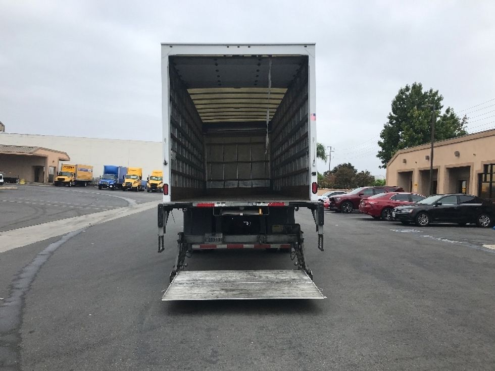 Medium Duty Box Truck-Light and Medium Duty Trucks-Freightliner-2020-M2-Torrance-CA-139,377\n\t\tmiles-$ 57,750 - Image 9