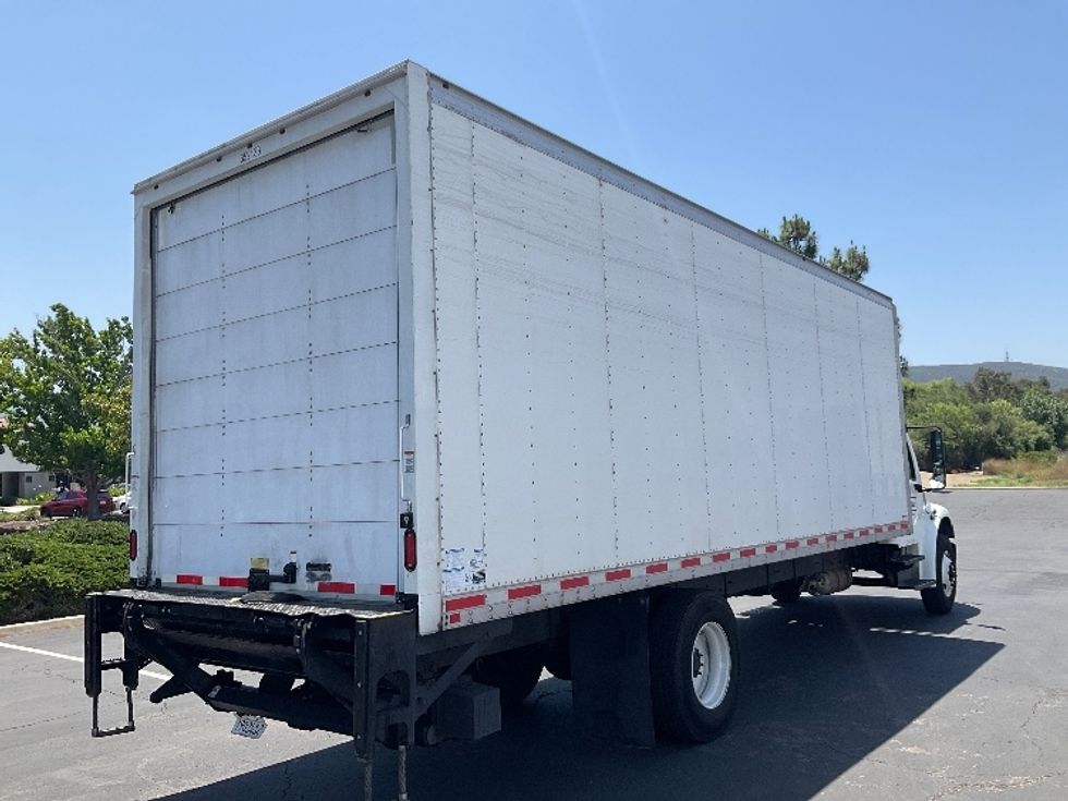 Medium Duty Box Truck-Light and Medium Duty Trucks-Freightliner-2020-M2-Torrance-CA-76,205\n\t\tmiles-$ 62,500 - Image 13