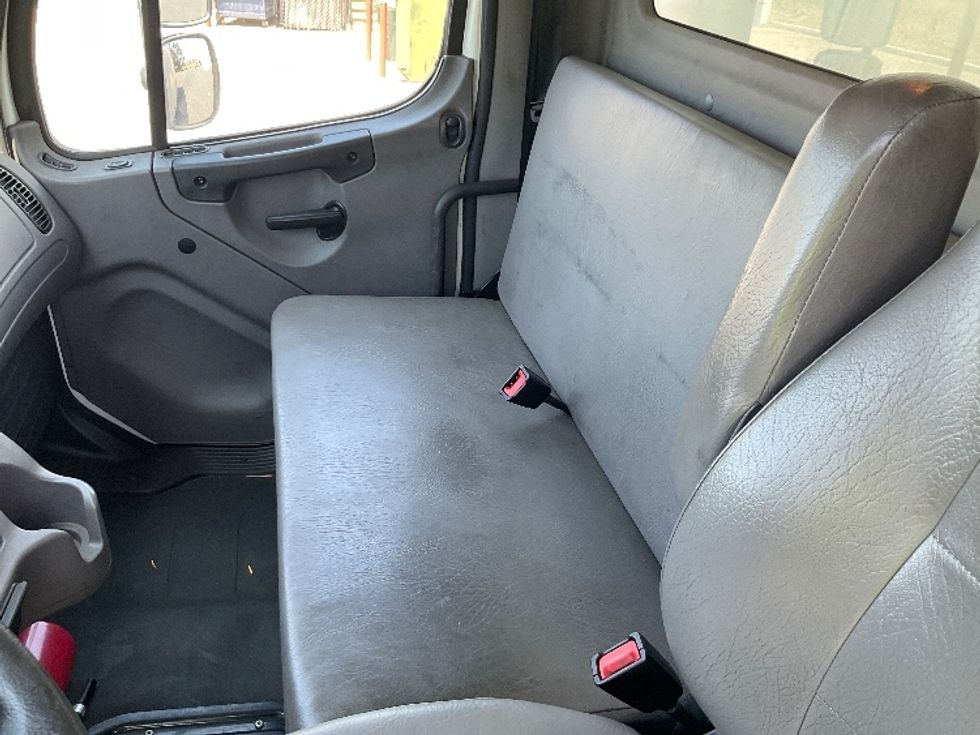 Medium Duty Box Truck-Light and Medium Duty Trucks-Freightliner-2020-M2-Torrance-CA-76,205\n\t\tmiles-$ 62,500 - Image 19