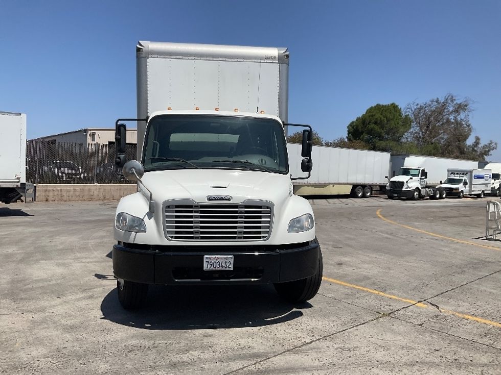 Medium Duty Box Truck-Light and Medium Duty Trucks-Freightliner-2020-M2-Torrance-CA-76,205\n\t\tmiles-$ 62,500 - Image 2