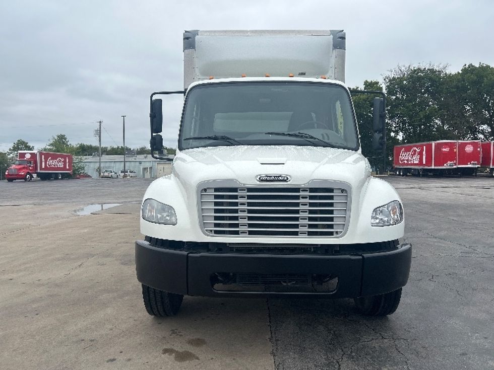 Medium Duty Box Truck-Light and Medium Duty Trucks-Freightliner-2020-M2-Tulsa-OK-181,676\n\t\tmiles-$ 46,500 - Image 2
