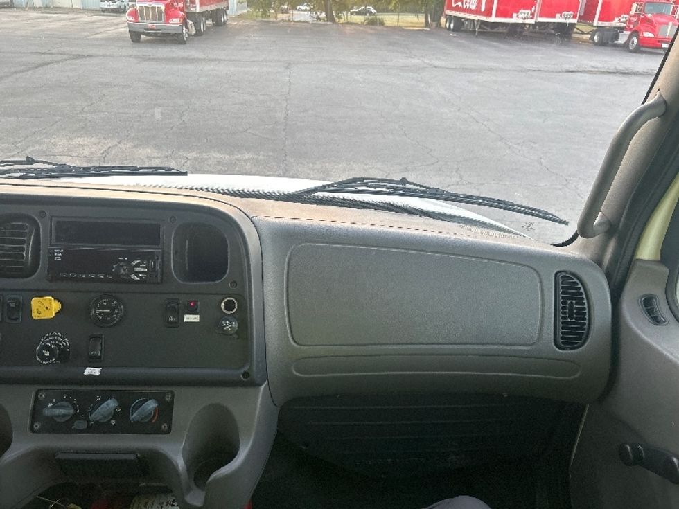 Medium Duty Box Truck-Light and Medium Duty Trucks-Freightliner-2020-M2-Tulsa-OK-181,676\n\t\tmiles-$ 46,500 - Image 21