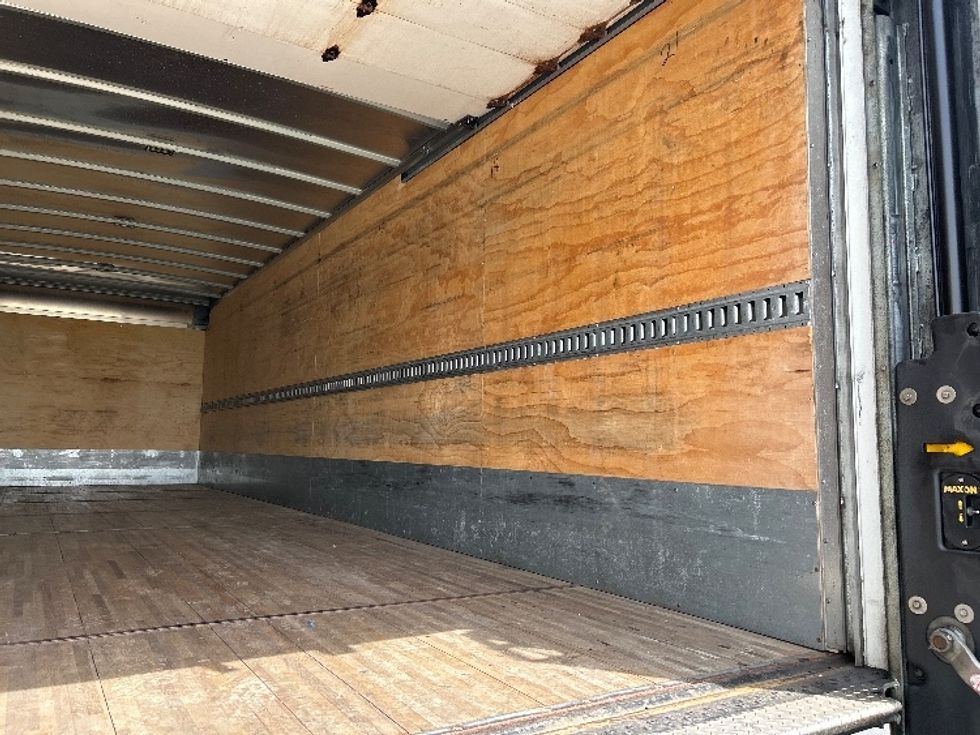 Medium Duty Box Truck-Light and Medium Duty Trucks-Freightliner-2020-M2-Tulsa-OK-205,699\n\t\tmiles-$ 50,250 - Image 12