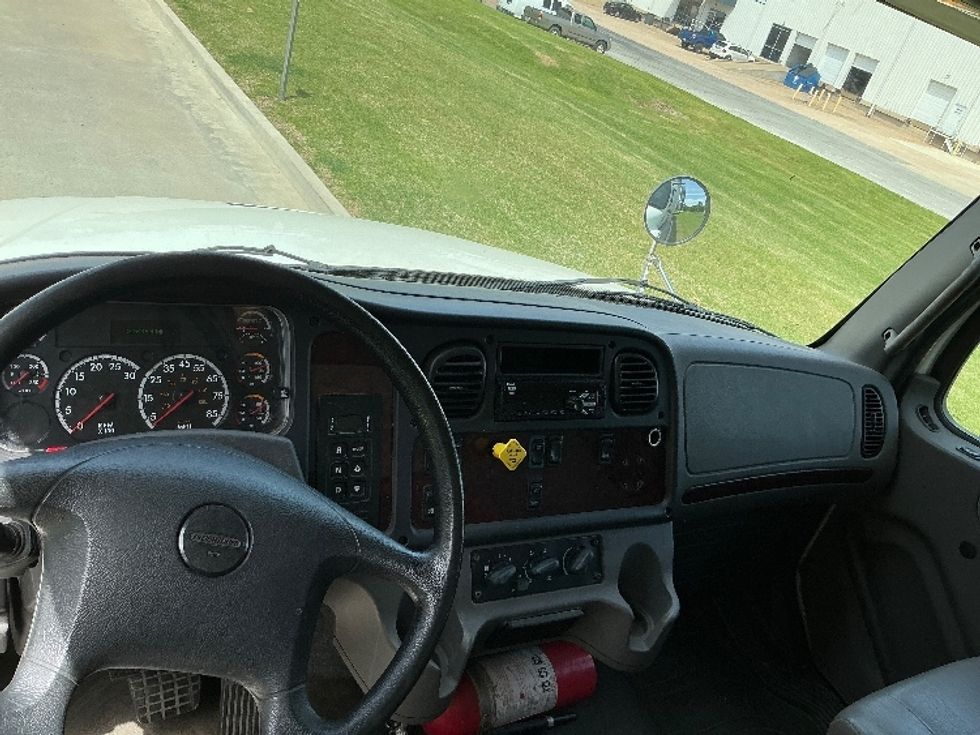 Medium Duty Box Truck-Light and Medium Duty Trucks-Freightliner-2020-M2-Tulsa-OK-205,699\n\t\tmiles-$ 50,250 - Image 18