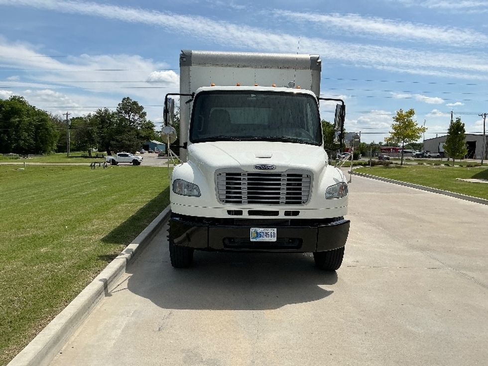 Medium Duty Box Truck-Light and Medium Duty Trucks-Freightliner-2020-M2-Tulsa-OK-205,699\n\t\tmiles-$ 50,250 - Image 2