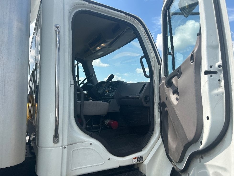 Medium Duty Box Truck-Light and Medium Duty Trucks-Freightliner-2020-M2-Tulsa-OK-282,786\n\t\tmiles-$ 25,500 - Image 20