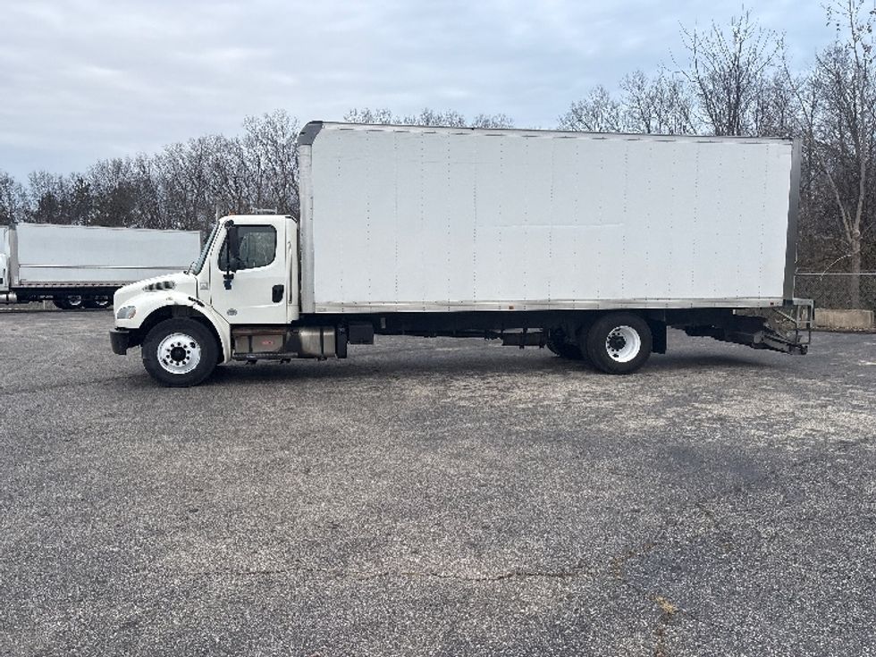 Medium Duty Box Truck-Light and Medium Duty Trucks-Freightliner-2020-M2-Wabash-IN-359,905\n\t\tmiles-$ 25,000 - Image 4