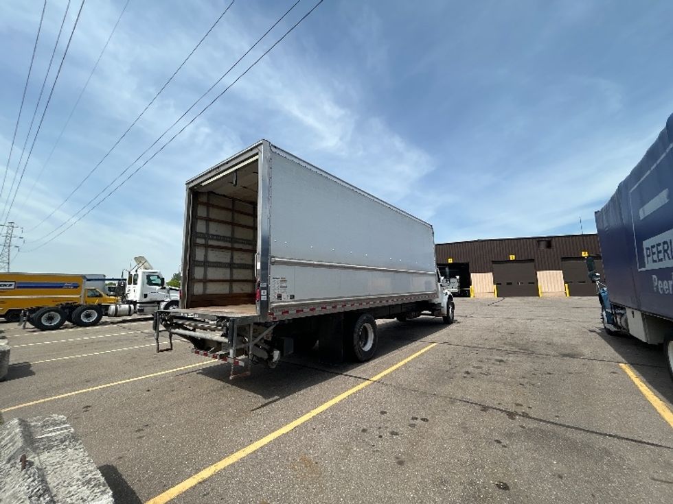 Medium Duty Box Truck-Light and Medium Duty Trucks-Freightliner-2020-M2-Warren-MI-224,452\n\t\tmiles-$ 46,000 - Image 13