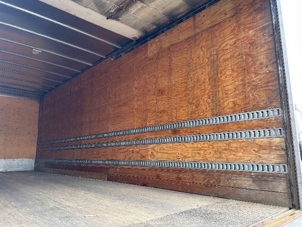 Medium Duty Box Truck-Light and Medium Duty Trucks-Freightliner-2020-M2-Warren-MI-252,003\n\t\tmiles-$ 30,750 - Image 12