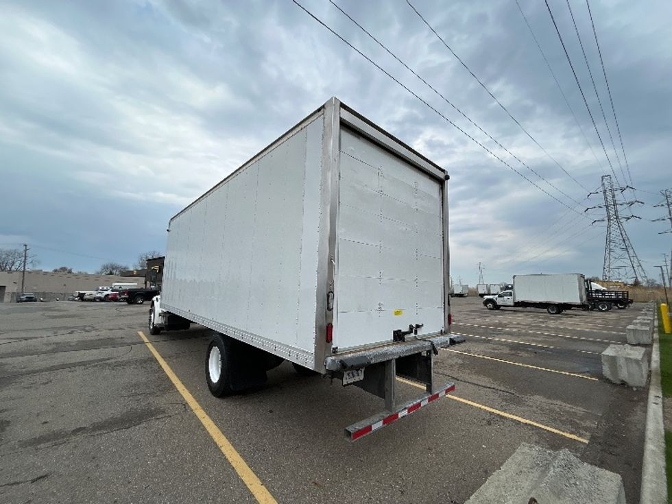 Medium Duty Box Truck-Light and Medium Duty Trucks-Freightliner-2020-M2-Warren-MI-252,003\n\t\tmiles-$ 30,750 - Image 7