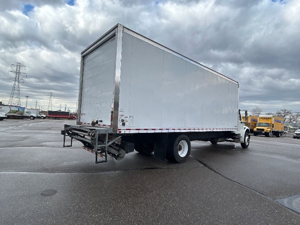 Medium Duty Box Truck-Light and Medium Duty Trucks-Freightliner-2020-M2-Warren-MI-266,100\n\t\tmiles-$ 28,500 - Image 13