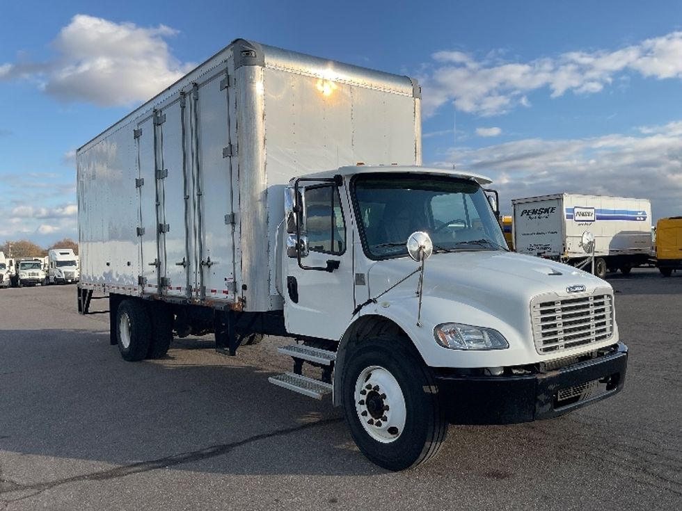 Medium Duty Box Truck-Light and Medium Duty Trucks-Freightliner-2020-M2-Warren-MI-71,096\n\t\tmiles-$ 61,250 - Image 1
