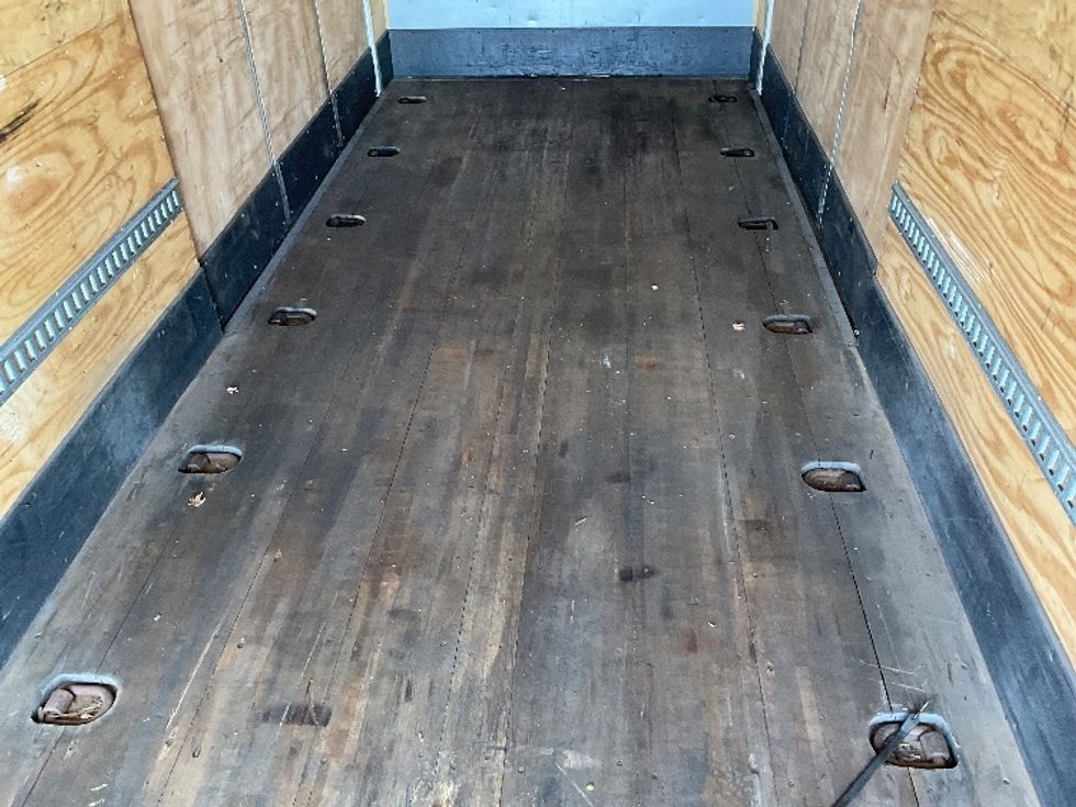 Medium Duty Box Truck-Light and Medium Duty Trucks-Freightliner-2020-M2-Warren-MI-71,096\n\t\tmiles-$ 61,250 - Image 25