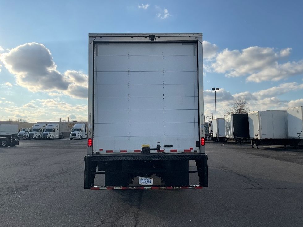 Medium Duty Box Truck-Light and Medium Duty Trucks-Freightliner-2020-M2-Warren-MI-71,096\n\t\tmiles-$ 61,250 - Image 7