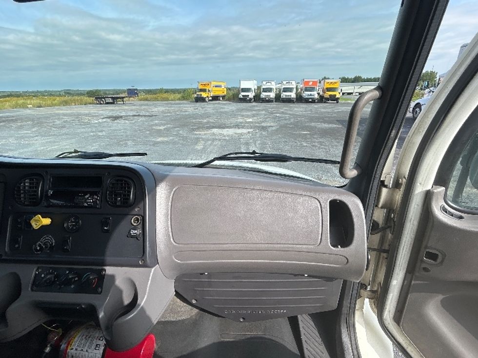 Medium Duty Box Truck-Light and Medium Duty Trucks-Freightliner-2020-M2-Watertown-NY-219,576\n\t\tmiles-$ 47,750 - Image 21