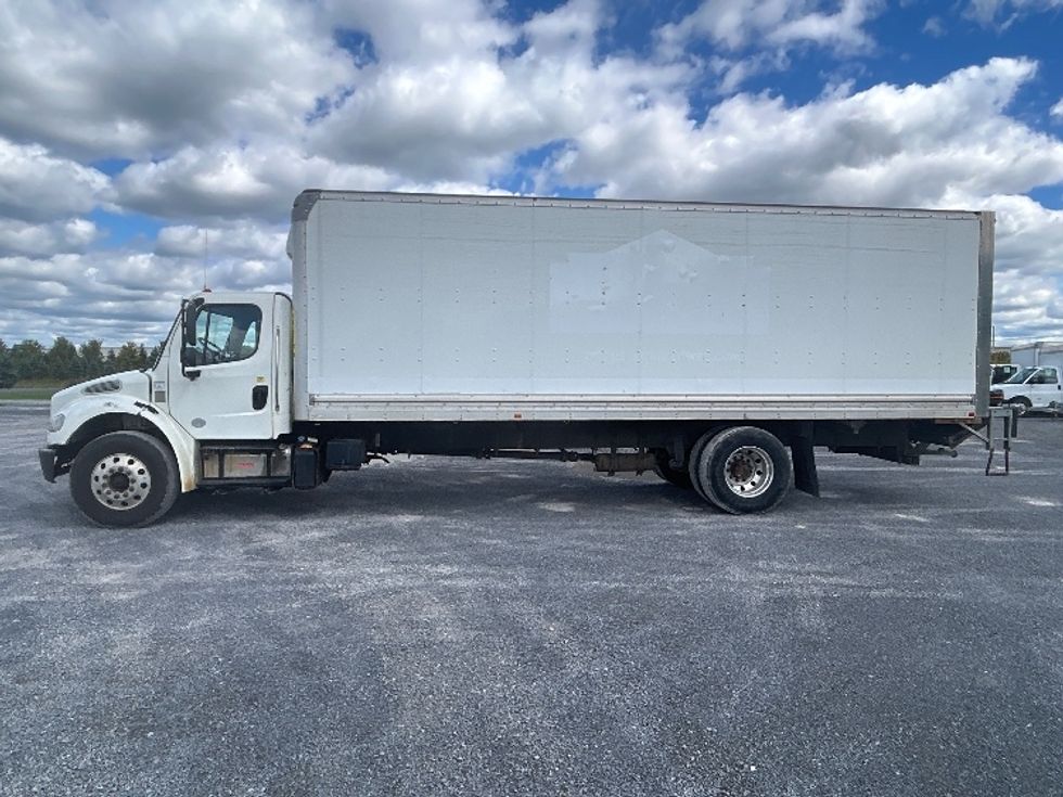Medium Duty Box Truck-Light and Medium Duty Trucks-Freightliner-2020-M2-Watertown-NY-219,576\n\t\tmiles-$ 47,750 - Image 4