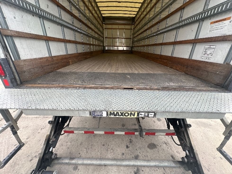 Medium Duty Box Truck-Light and Medium Duty Trucks-Freightliner-2020-M2-Waxahachie-TX-167,520\n\t\tmiles-$ 52,750 - Image 9